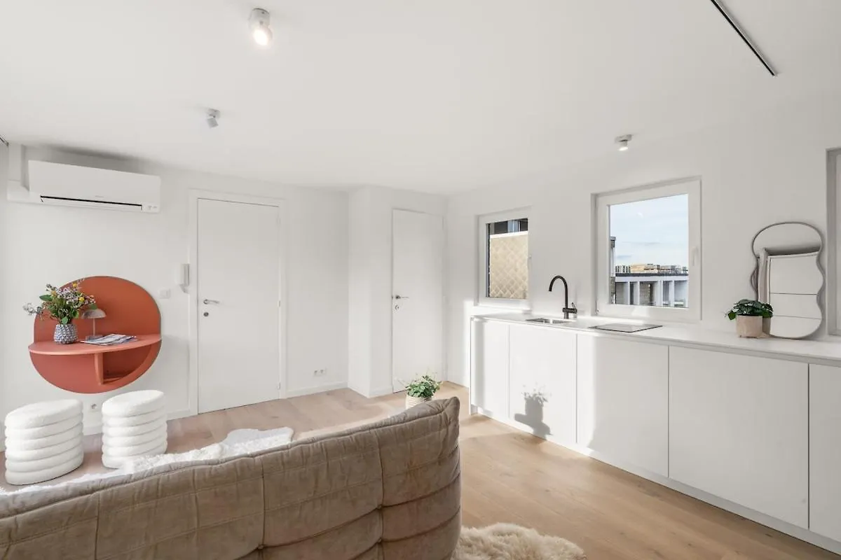 Trendy Studio With Seaside Patio Οστένδη 0*,